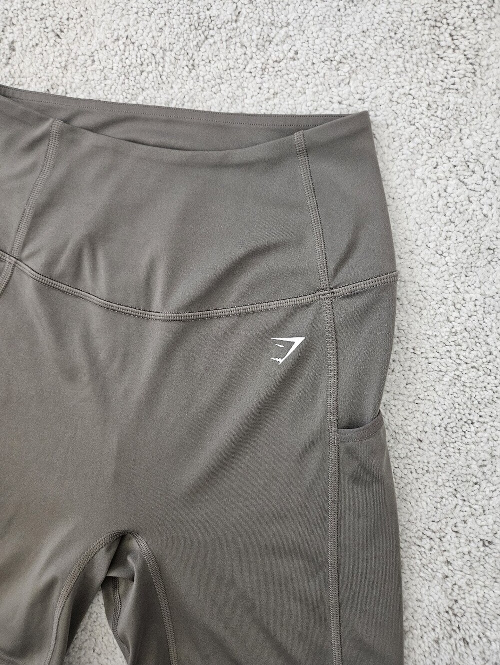 Gymshark | Pocket Shorts High Waisted Stretch Athleisure Workout Womens Small - Picture 2 of 6